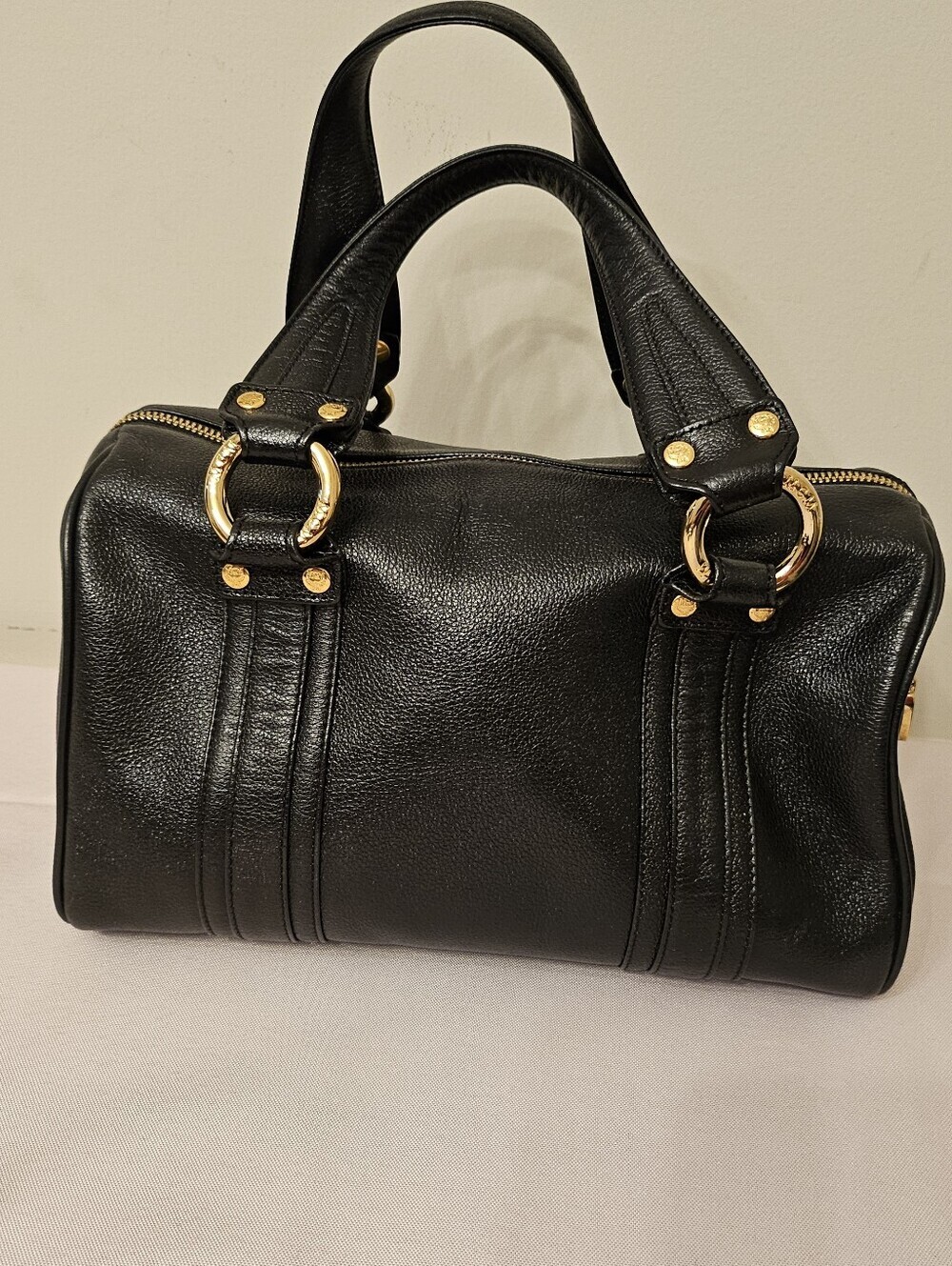 ❌SOLD❌MCM Black Pebbled Leather Boston Bowler Satchel – Gold Hardware - Picture 6 of 16